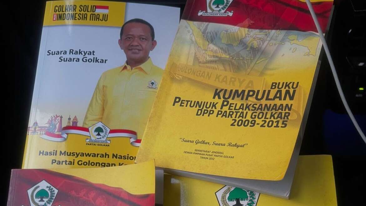 ariefrosyid.id_buku golkar