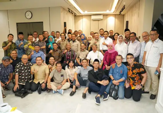 ariefrosyid.id - KAHMI Pro Ekonomi