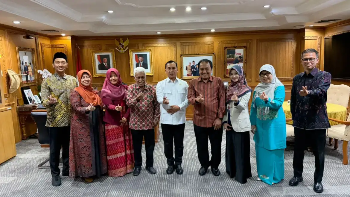 ariefrosyid.id - UMJ Kemendukbangga